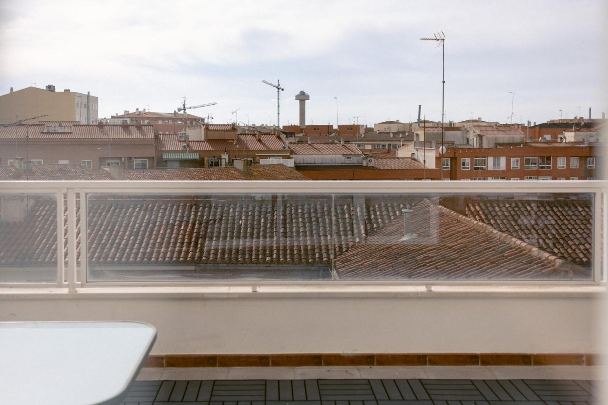 אלבאסטה Espectacular Atico De 2 Dormitorios Con Garaje Y Terraza Privada De 30 M2 מראה חיצוני תמונה