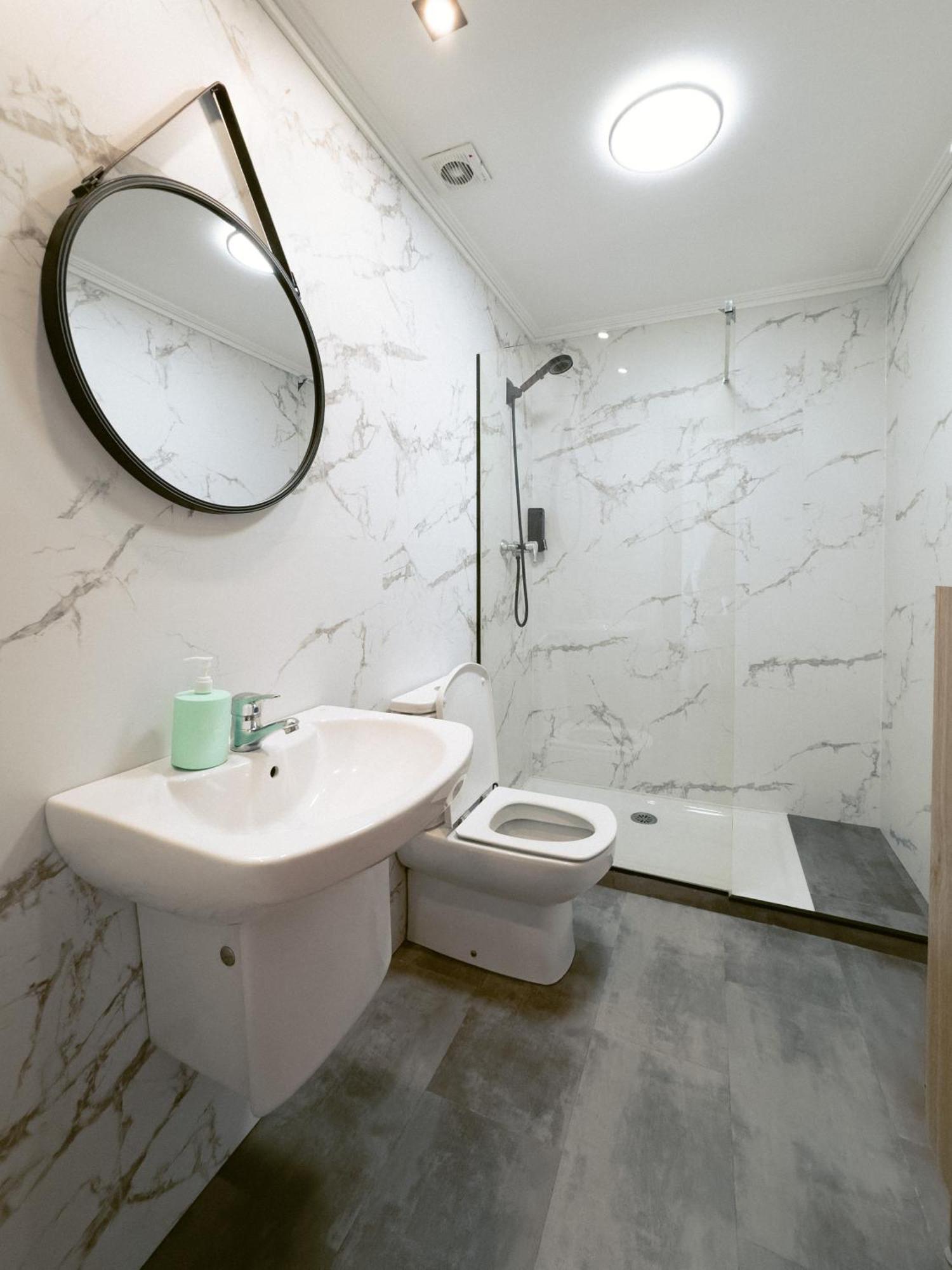 אלבאסטה Espectacular Atico De 2 Dormitorios Con Garaje Y Terraza Privada De 30 M2 מראה חיצוני תמונה
