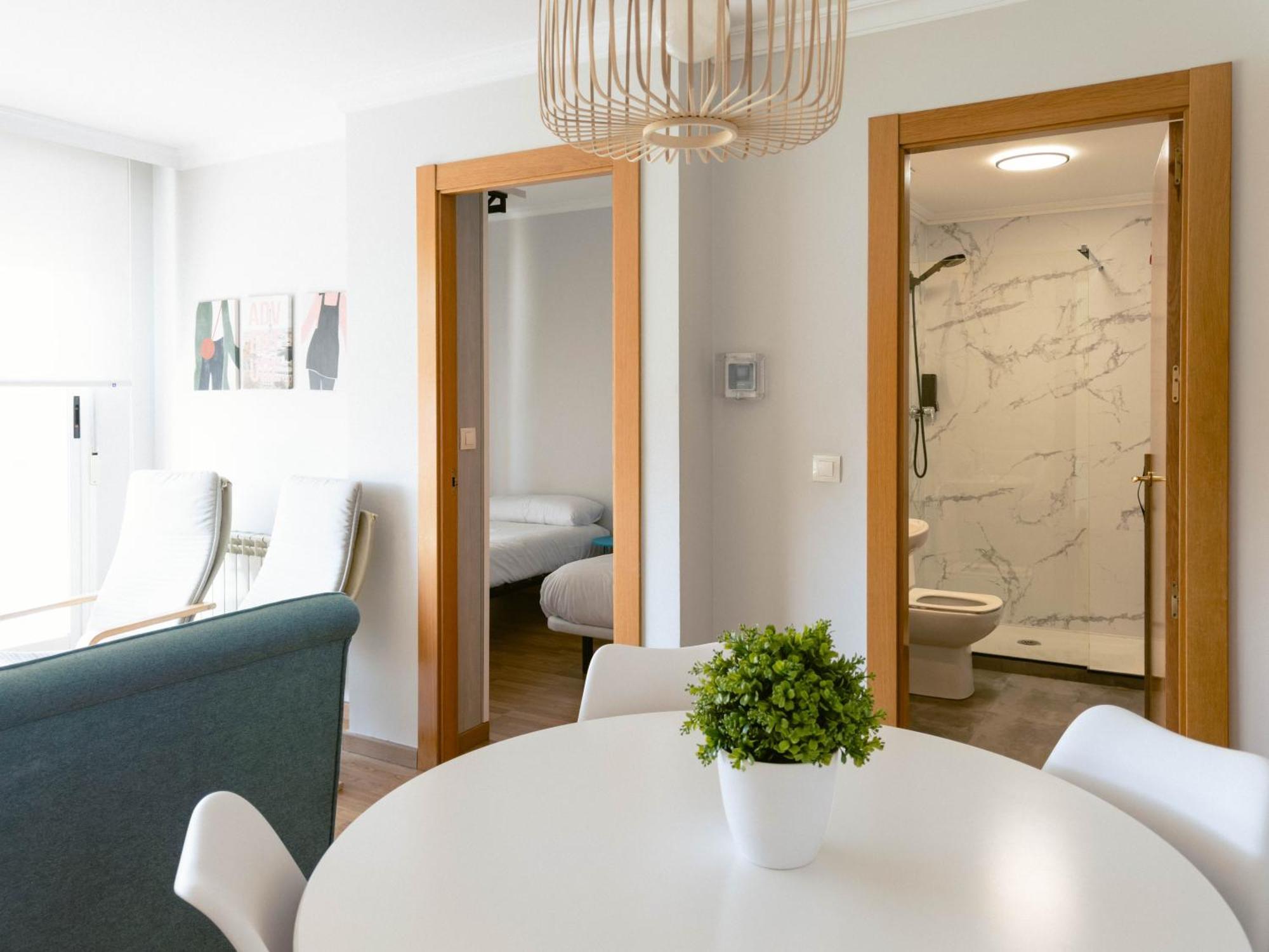 אלבאסטה Espectacular Atico De 2 Dormitorios Con Garaje Y Terraza Privada De 30 M2 מראה חיצוני תמונה